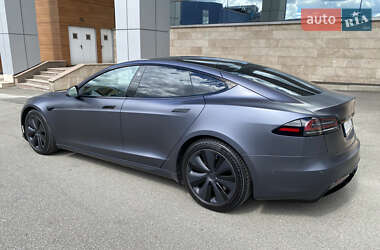 Лифтбек Tesla Model S 2022 в 