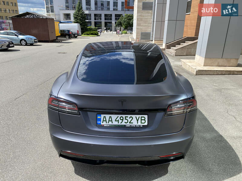 Лифтбек Tesla Model S 2022 в Киеве фото 18 Лифтбек Tesla Model S 2022 в Киеве