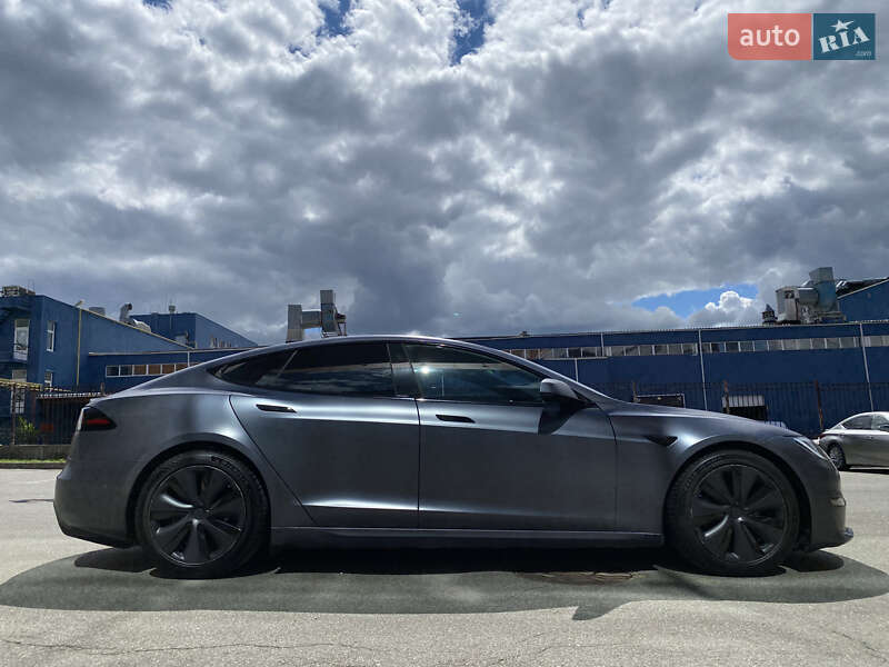 Лифтбек Tesla Model S 2022 в Киеве фото 24 Лифтбек Tesla Model S 2022 в Киеве