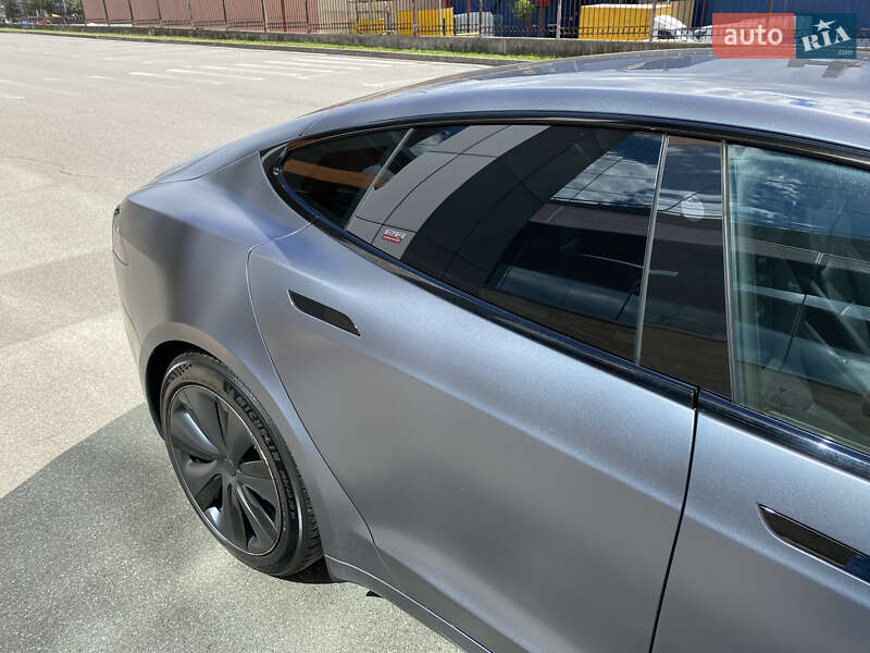Лифтбек Tesla Model S 2022 в Киеве фото 32 Лифтбек Tesla Model S 2022 в Киеве