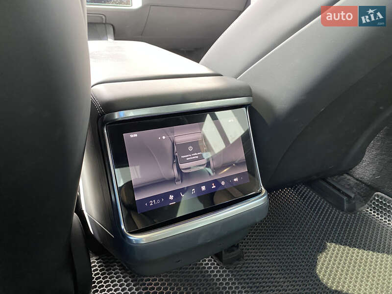 Лифтбек Tesla Model S 2022 в Киеве фото 46 Лифтбек Tesla Model S 2022 в Киеве