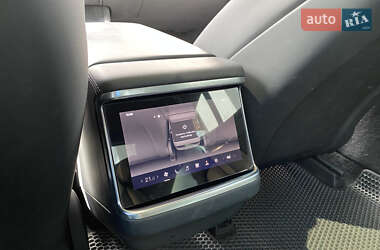 Лифтбек Tesla Model S 2022 в 
