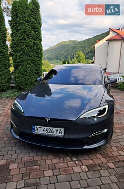 Ліфтбек Tesla Model S 2021 в 