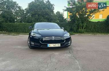 Лифтбек Tesla Model S 2013 в 