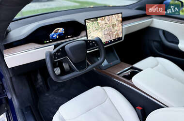 Лифтбек Tesla Model S 2021 в 