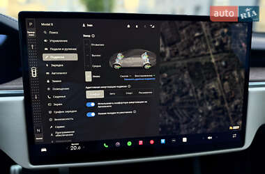 Лифтбек Tesla Model S 2021 в 