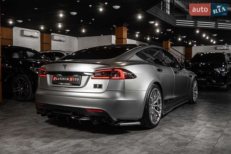 Ліфтбек Tesla Model S 2021 в Одесі фото 3 Ліфтбек Tesla Model S 2021 в Одесі