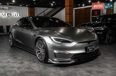 Лифтбек Tesla Model S 2021 в 