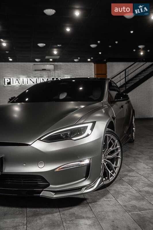 Ліфтбек Tesla Model S 2021 в Одесі фото 20 Ліфтбек Tesla Model S 2021 в Одесі