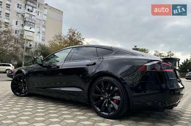 Ліфтбек Tesla Model S 2017 в 