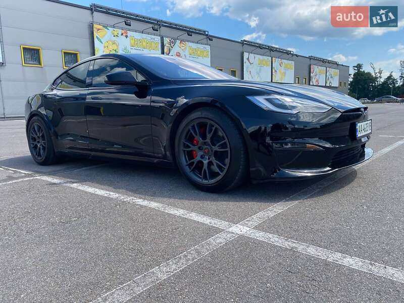 Лифтбек Tesla Model S 2021 в Киеве фото 15 Лифтбек Tesla Model S 2021 в Киеве