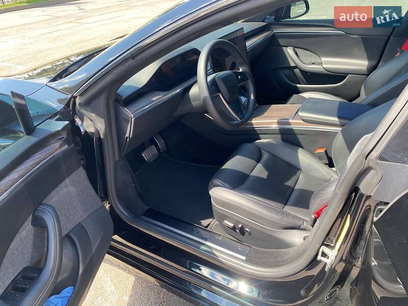 Лифтбек Tesla Model S 2021 в Киеве фото 20 Лифтбек Tesla Model S 2021 в Киеве