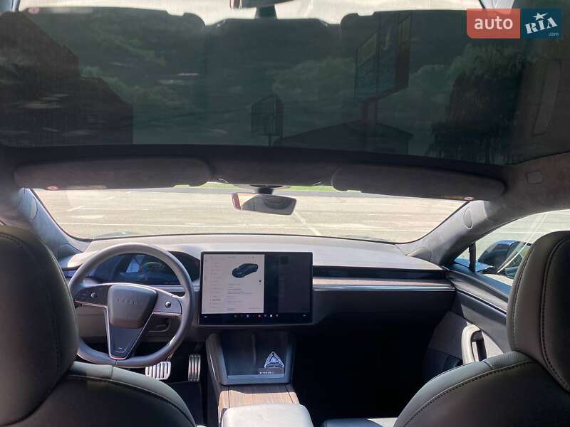 Лифтбек Tesla Model S 2021 в Киеве фото 27 Лифтбек Tesla Model S 2021 в Киеве