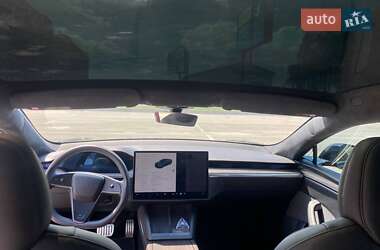 Лифтбек Tesla Model S 2021 в 