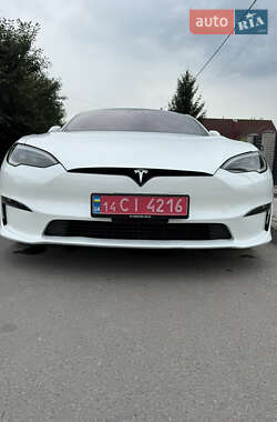 Лифтбек Tesla Model S 2022 в 