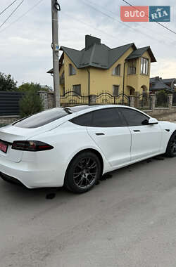 Лифтбек Tesla Model S 2022 в 