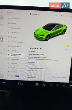 Лифтбек Tesla Model S 2022 в 