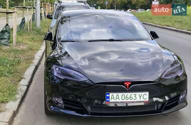 Tesla Model S 2020 Tesla Model S 2020