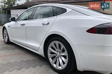 Лифтбек Tesla Model S 2016 в Петропавловской Борщаговке