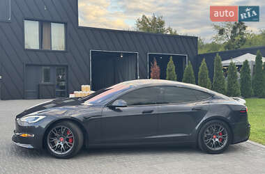 Ліфтбек Tesla Model S 2024 в 