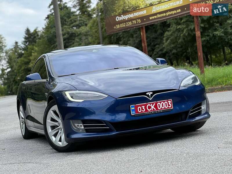 Tesla Model S 2017