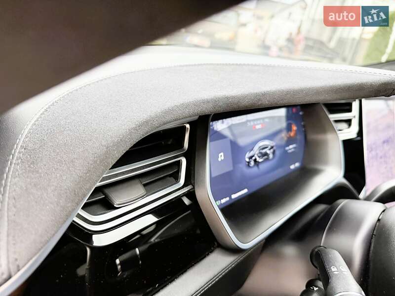 Лифтбек Tesla Model S 2016 в Ровно фото 23 Лифтбек Tesla Model S 2016 в Ровно
