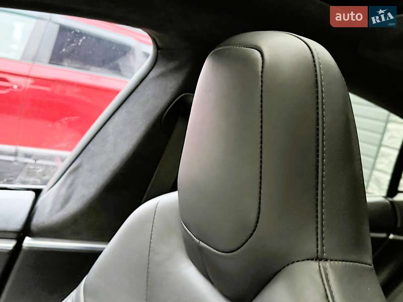 Лифтбек Tesla Model S 2016 в Ровно фото 54 Лифтбек Tesla Model S 2016 в Ровно