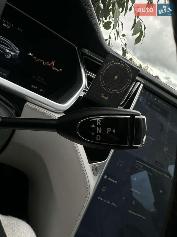 Ліфтбек Tesla Model S 2014 в Рівному