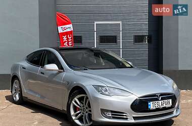 Tesla Model S 2013 Tesla Model S 2013