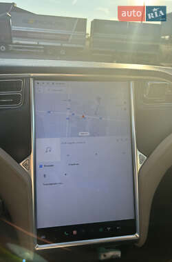 Лифтбек Tesla Model S 2012 в 