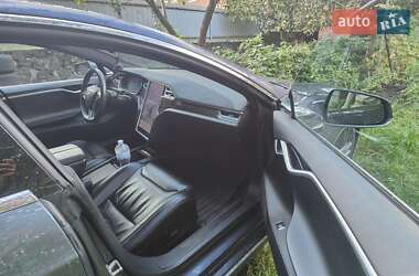Лифтбек Tesla Model S 2016 в 