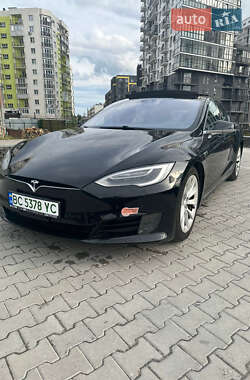 Ліфтбек Tesla Model S 2016 в 