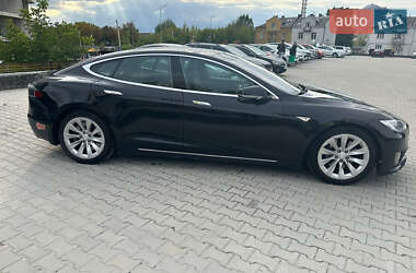 Ліфтбек Tesla Model S 2016 в 