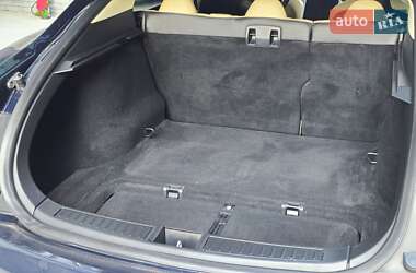 Лифтбек Tesla Model S 2014 в 