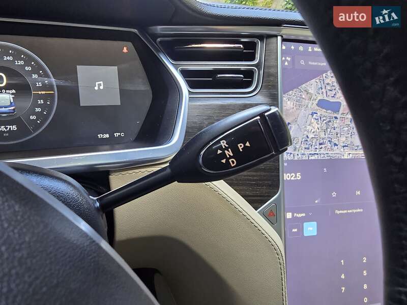 Ліфтбек Tesla Model S 2014 в Хмельницькому