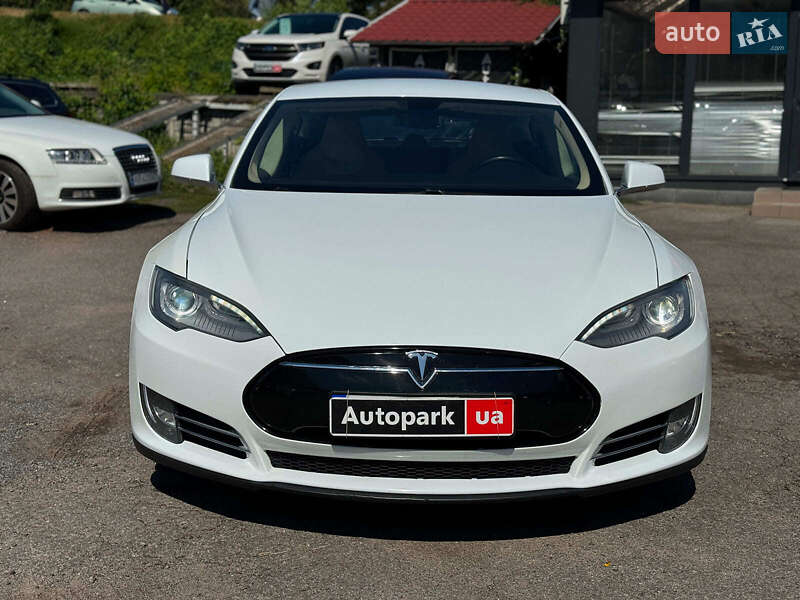 Лифтбек Tesla Model S 2013 в Виннице фото 3 Лифтбек Tesla Model S 2013 в Виннице