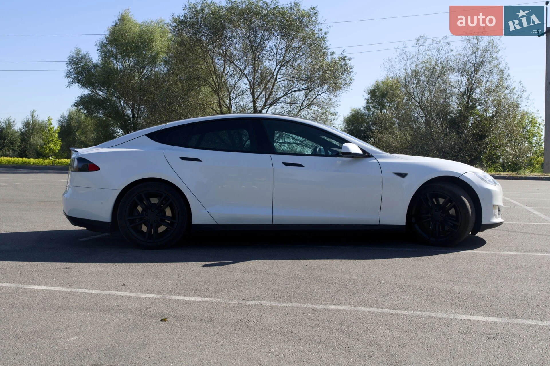 2015 Tesla Model S - мініатюра 4