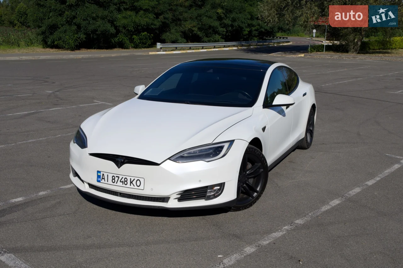 2016 Tesla Model S - мініатюра 8