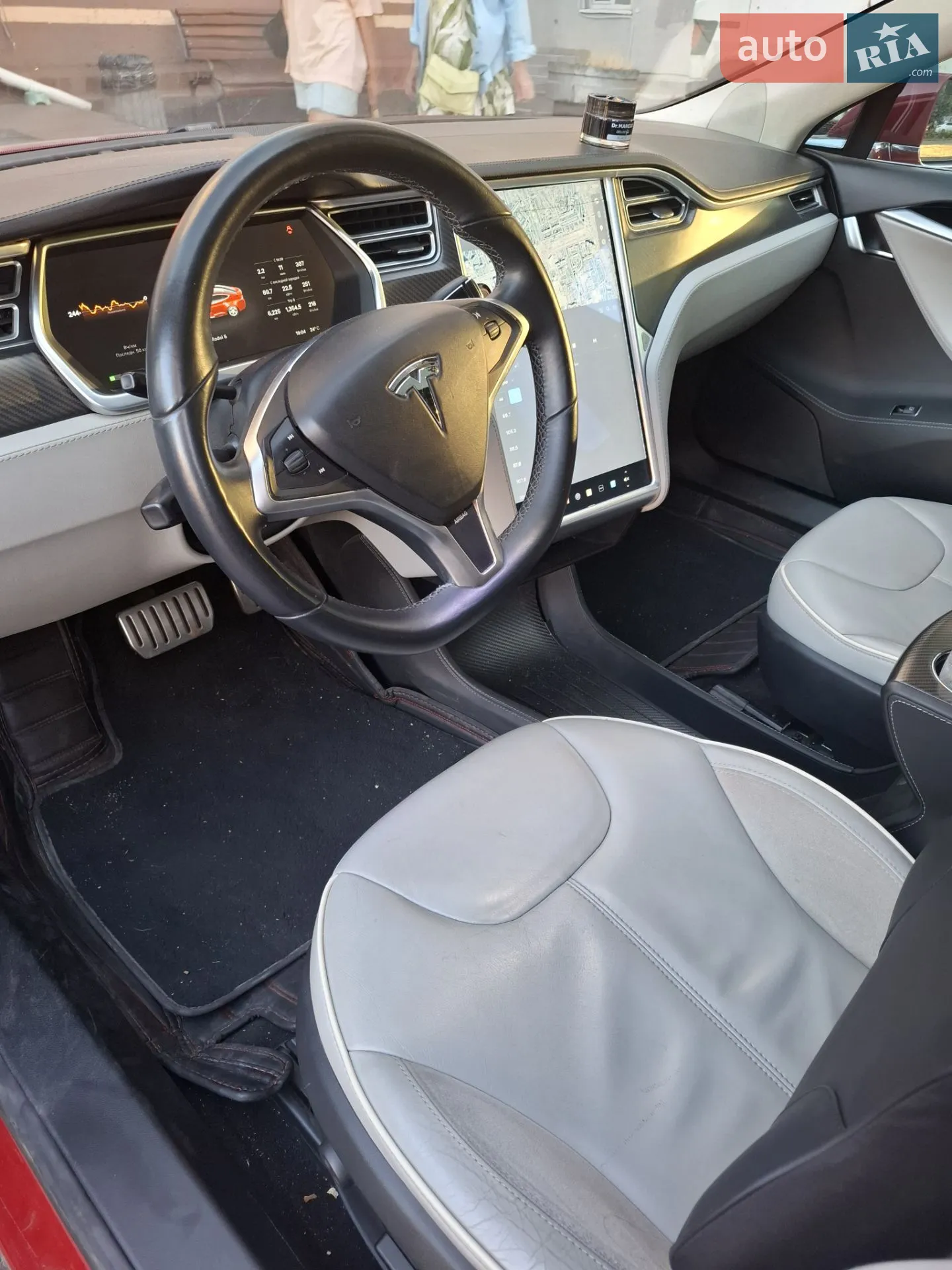 2014 Tesla Model S - мініатюра 3