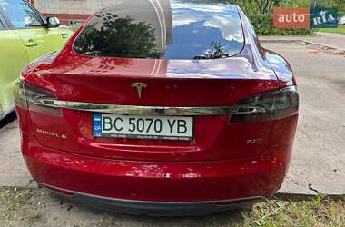 Ліфтбек Tesla Model S 2016 в 