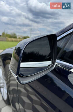 Лифтбек Tesla Model S 2013 в 