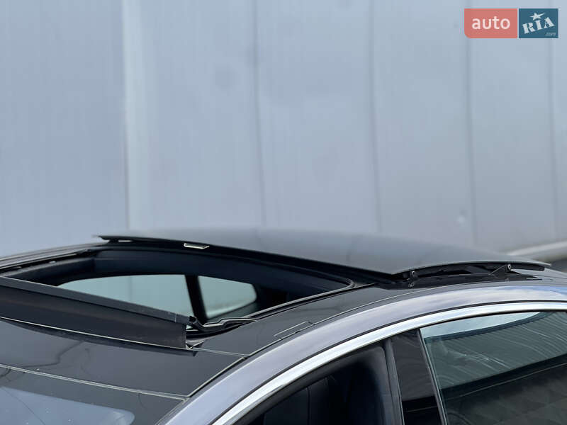 Ліфтбек Tesla Model S 2014 в Одесі
