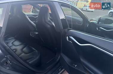 Ліфтбек Tesla Model S 2015 в 
