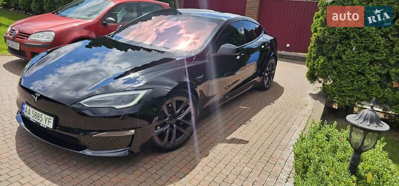Лифтбек Tesla Model S 2021 в Киеве фото 6 Лифтбек Tesla Model S 2021 в Киеве