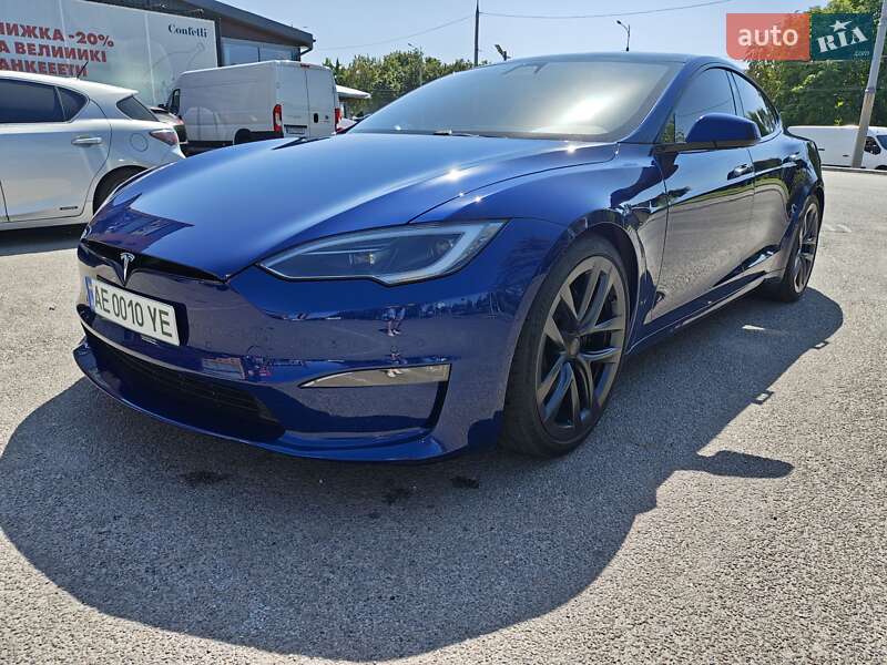 Tesla Model S 2022