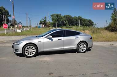 Tesla Model S 2014