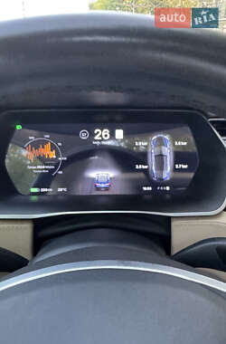 Ліфтбек Tesla Model S 2014 в Одесі