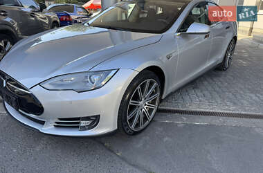 Лифтбек Tesla Model S 2015 в Одессе
