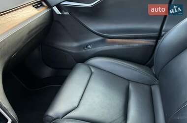 Ліфтбек Tesla Model S 2019 в 