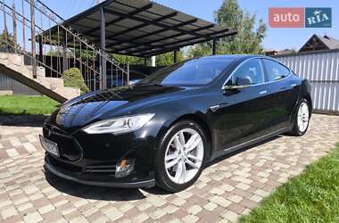 Ліфтбек Tesla Model S 2015 в 
